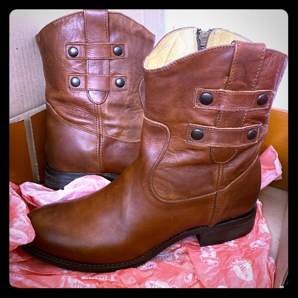 NWT leather boots